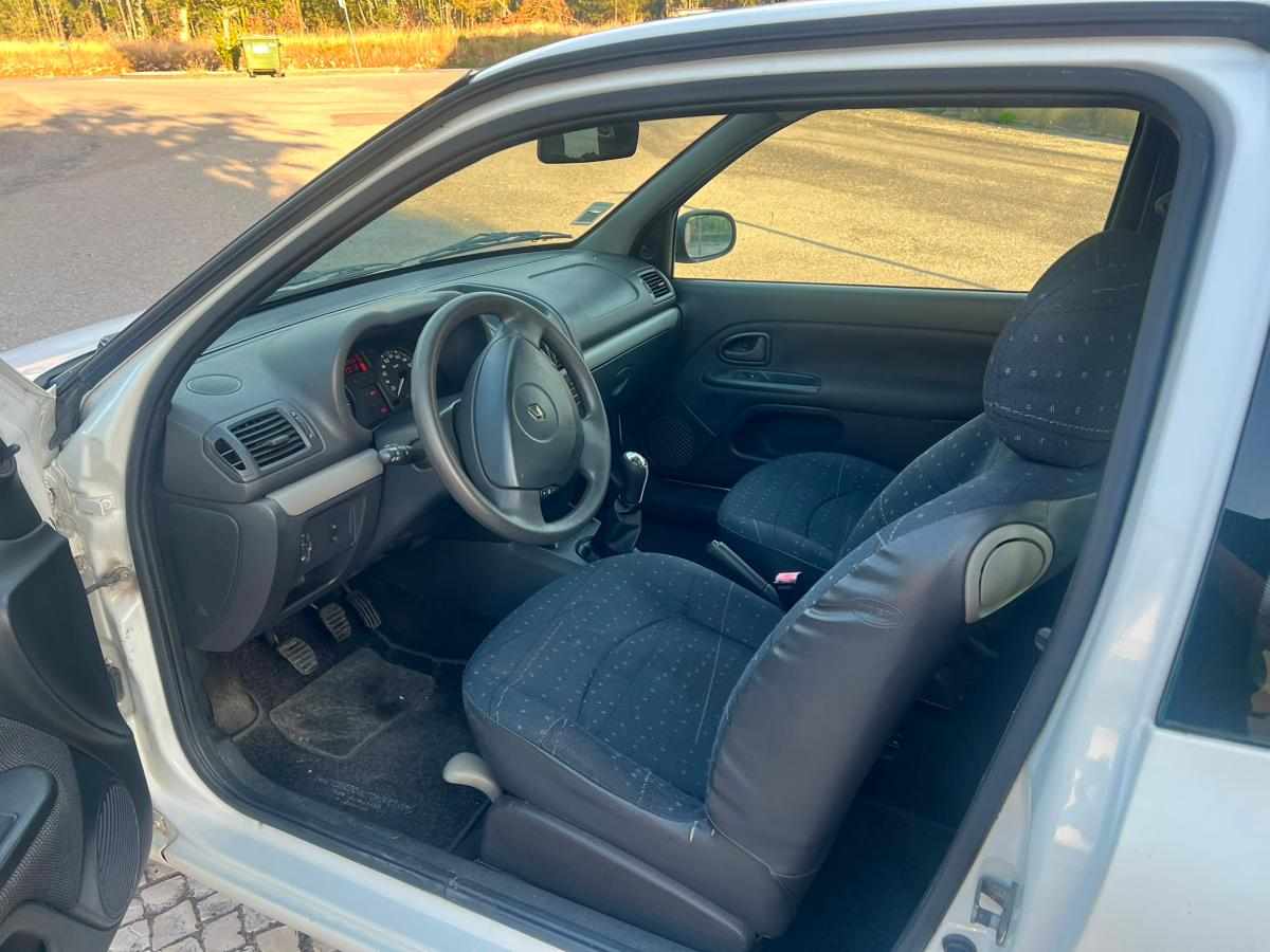 renault-clio-1-5-dci-2007-diesel-1461cc