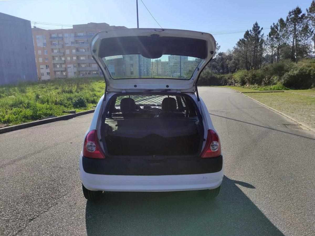 renault-clio-1-5-dci-2006-diesel-1461cc