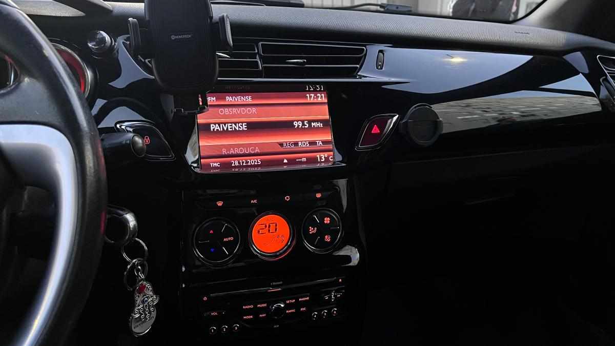 citroen-ds3-1-6-e-hdi-airdream-2011-diesel-1560cc