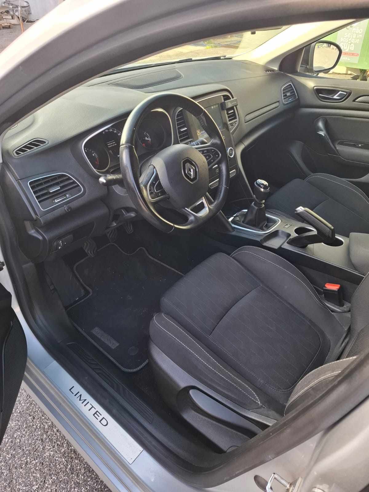 renault-megane-1-5-dci-2018-diesel-1461cc