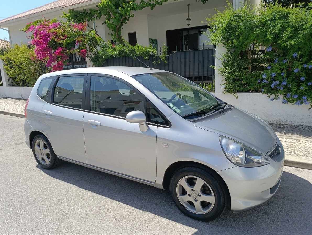 honda-jazz-1-2-2006-gasolina-1246cc