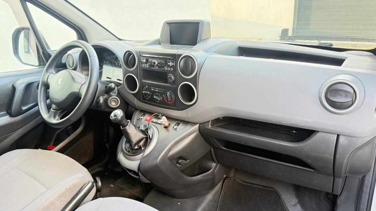 peugeot-partner-1-6-75cv-2014-diesel-1560cc