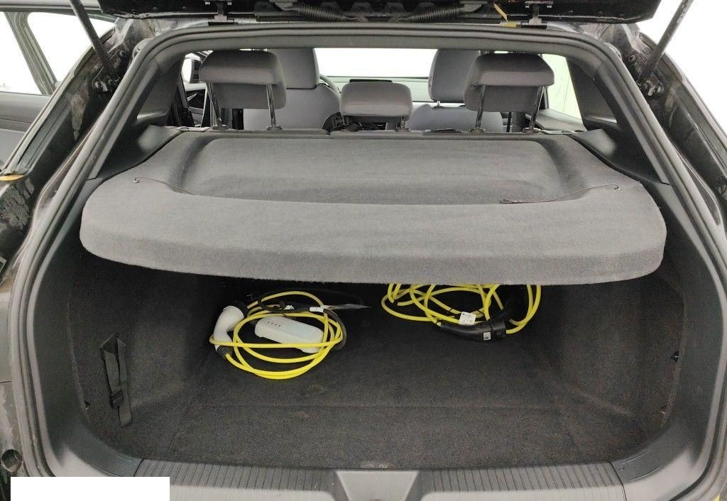 volkswagen-id-4-pro-performance-77-kwh-2023-eletrico