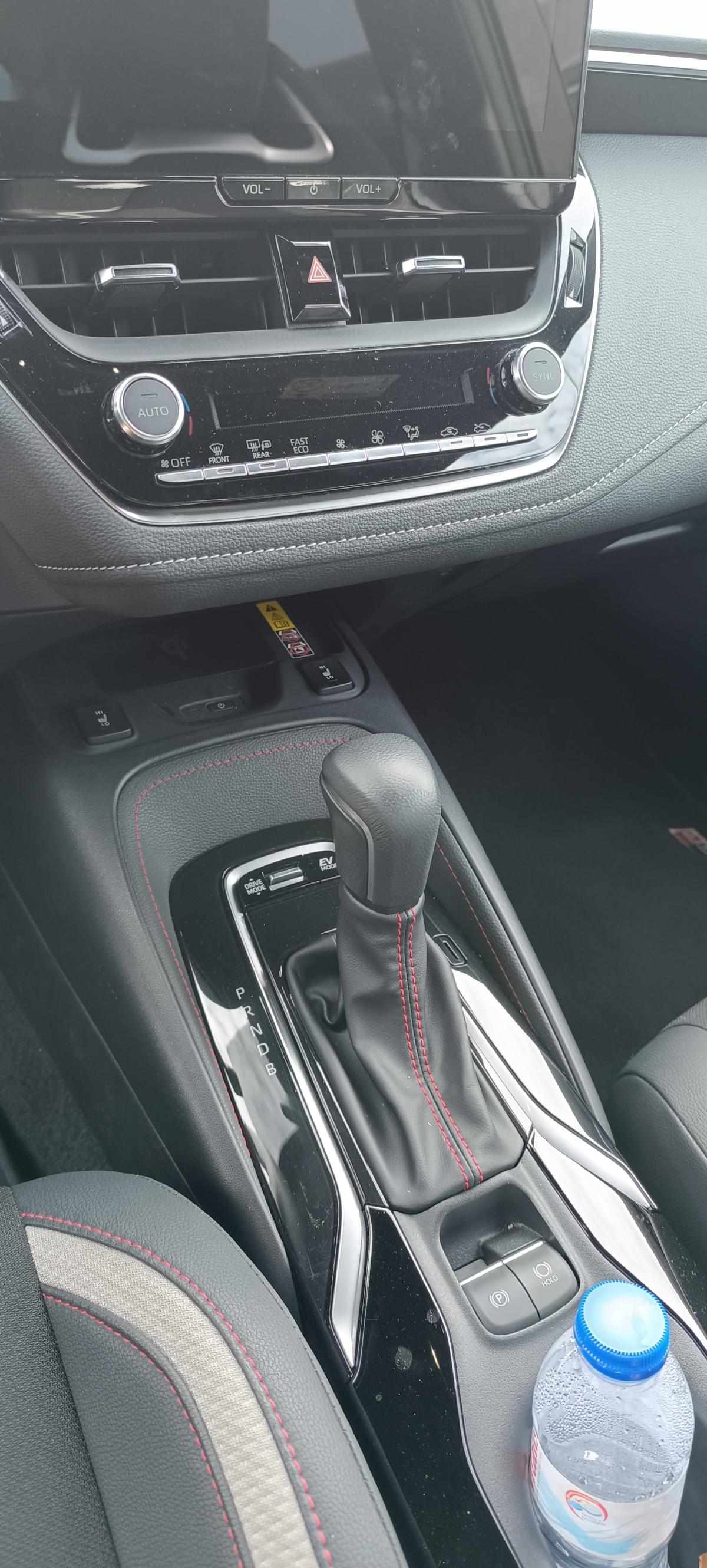 toyota-corolla-1-8-hybrid-2024-gasolina-1798cc