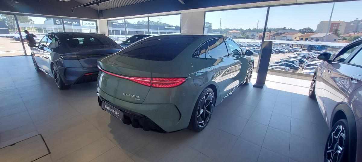 byd-seal-82-5-kwh-awd-excellence-2024-eletrico