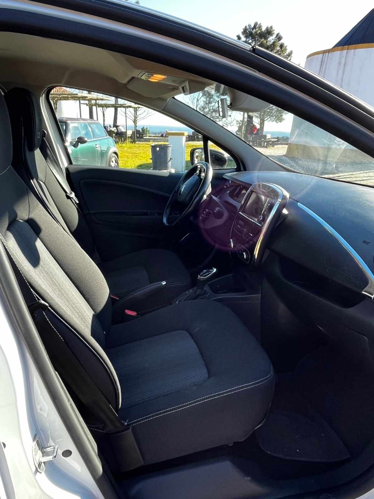 renault-zoe-r90-41-kwh-2017-eletrico