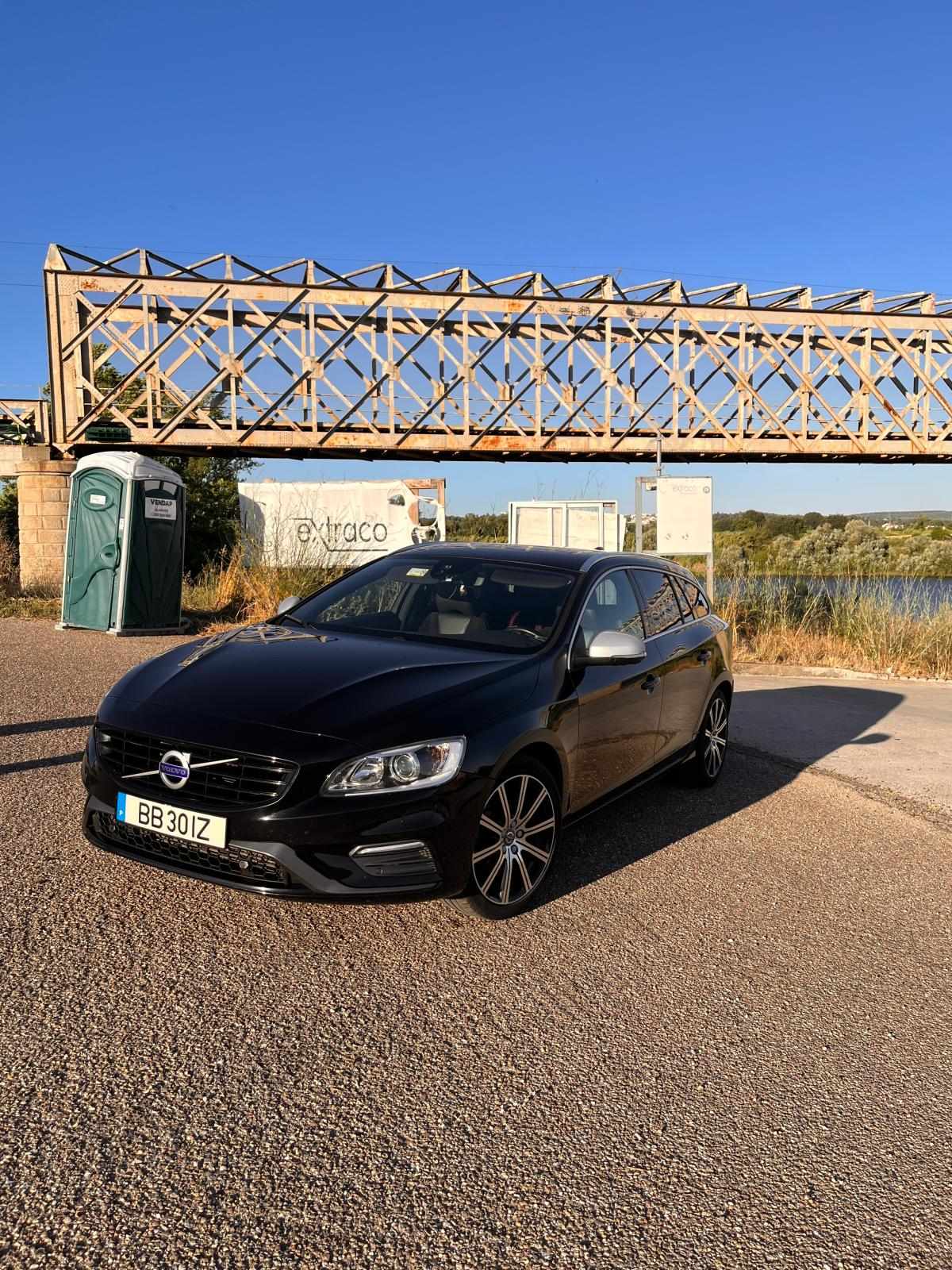 volvo-v60-2-0-d3-2017-diesel-1969cc