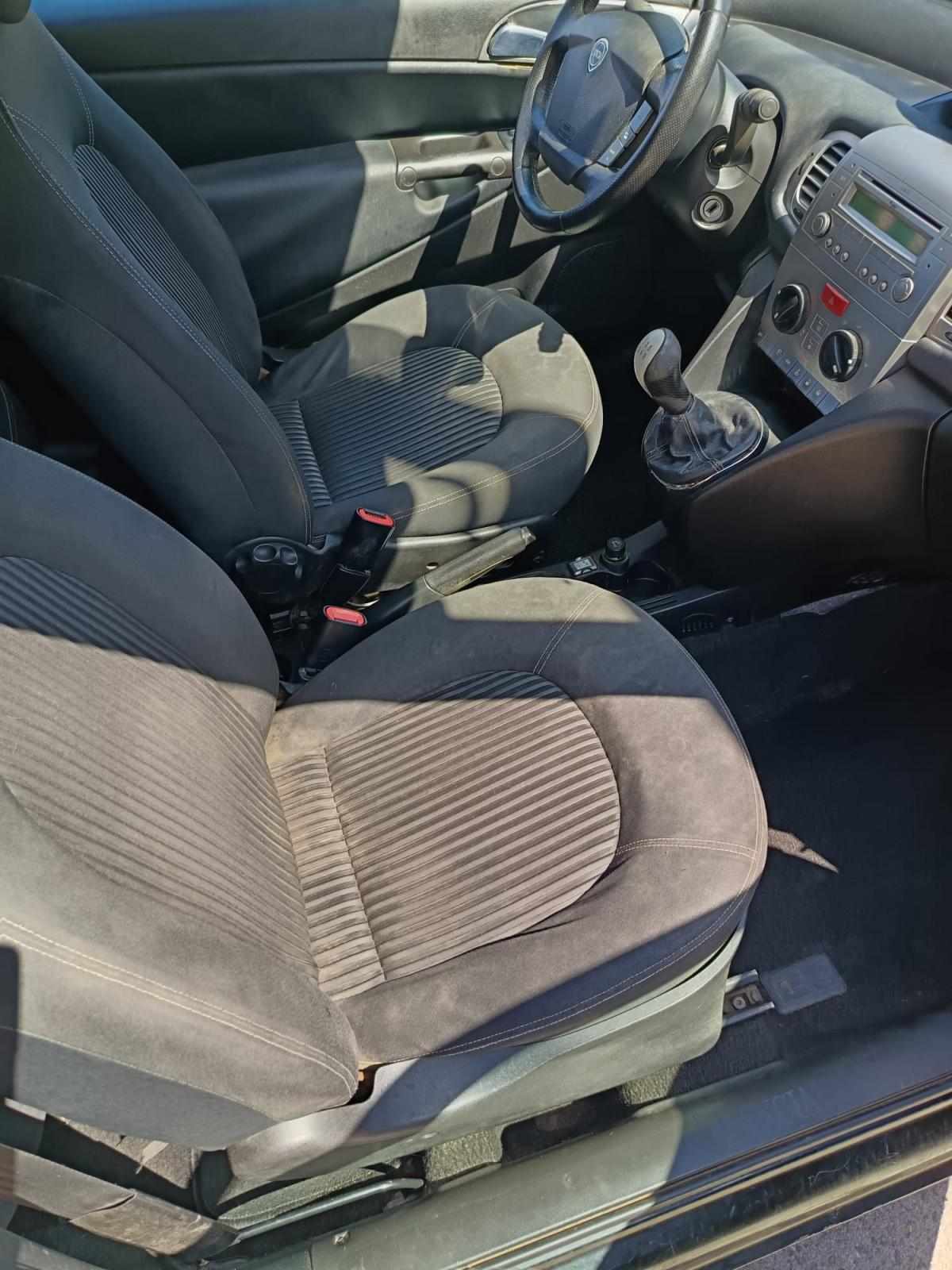 lancia-ypsilon-1-3-2007-diesel-1248cc