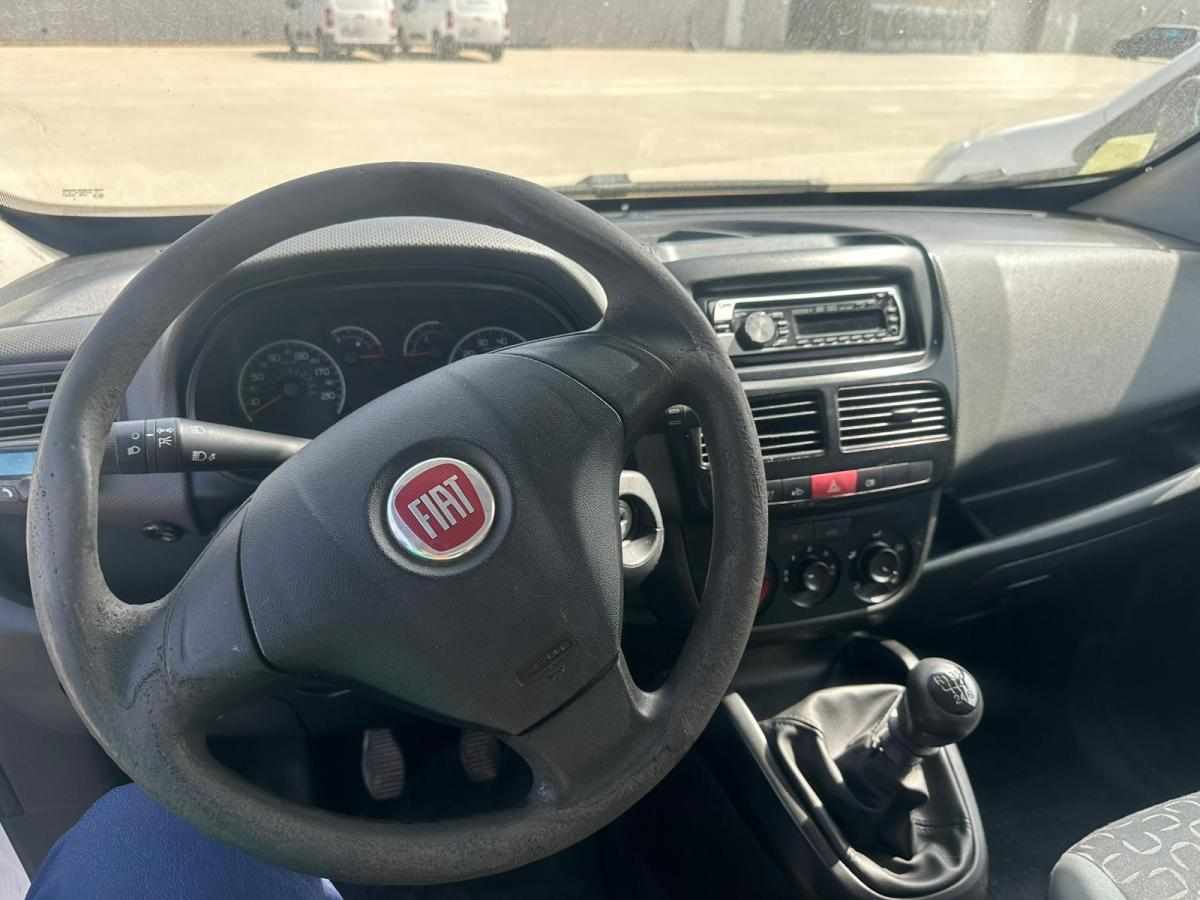 fiat-doblo-1-6-105cv-2011-diesel-1598cc