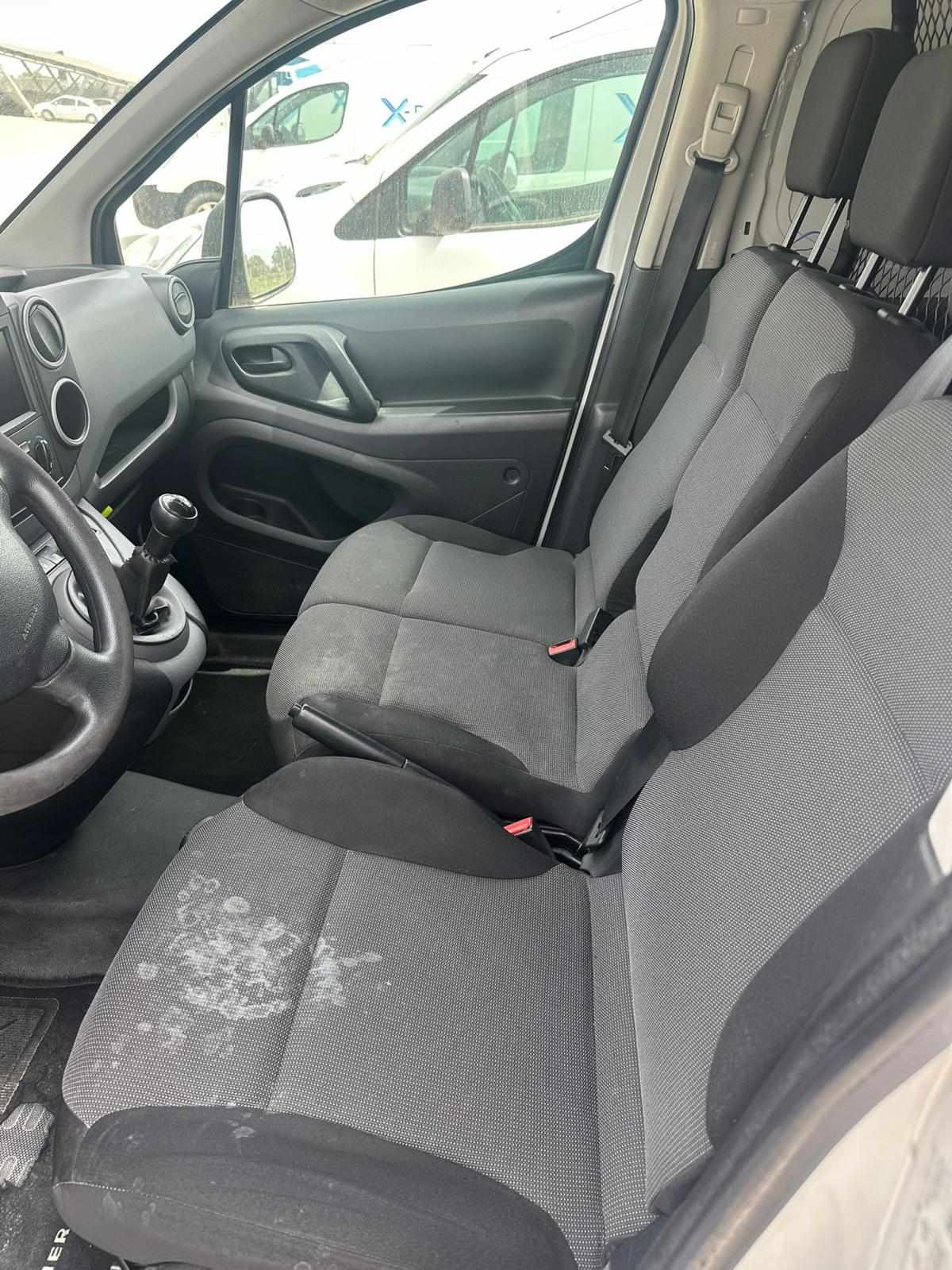 peugeot-partner-1-6-99cv-2018-diesel-1560cc