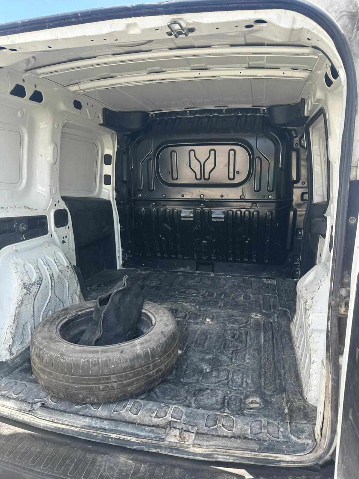 fiat-doblo-1-2-90cv-2011-diesel-1248cc