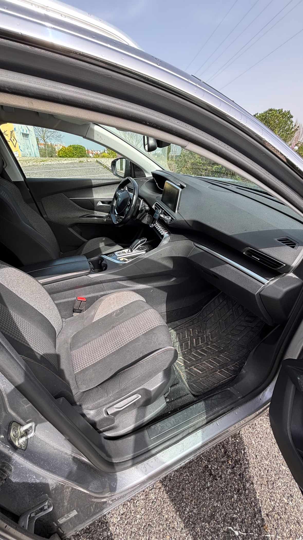 peugeot-5008-1-5-bluehdi-2019-diesel-1499cc
