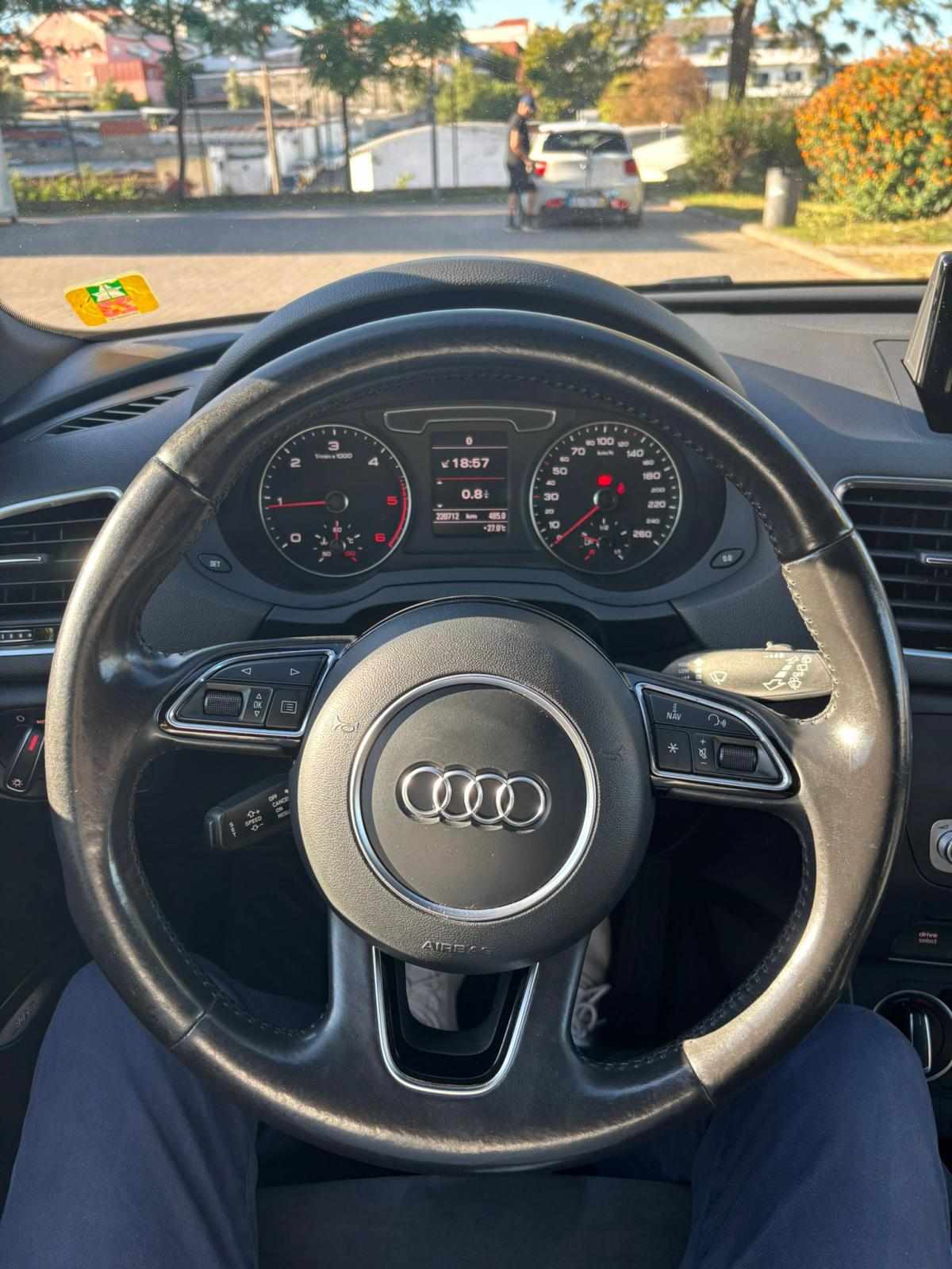 audi-q3-2-0-tdi-quattro-2016-diesel-1968cc