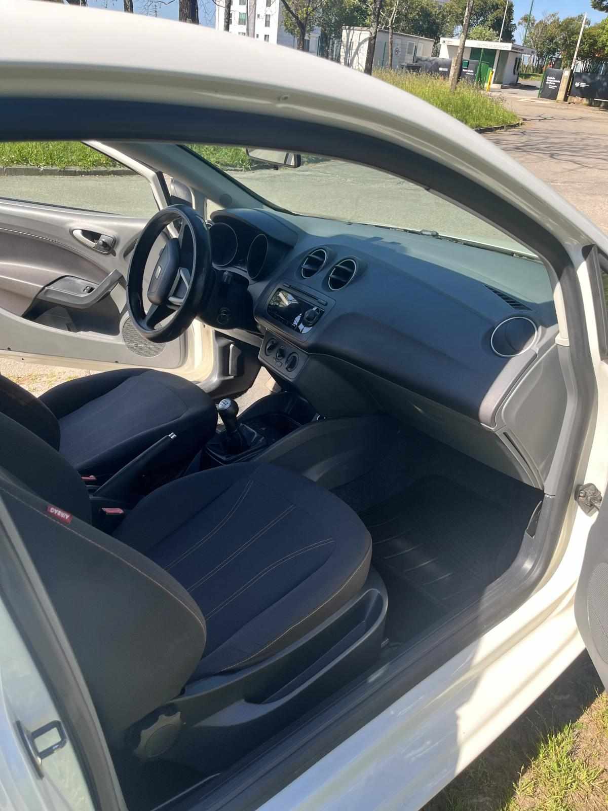 seat-ibiza-1-2-tdi-2011-diesel-1199cc