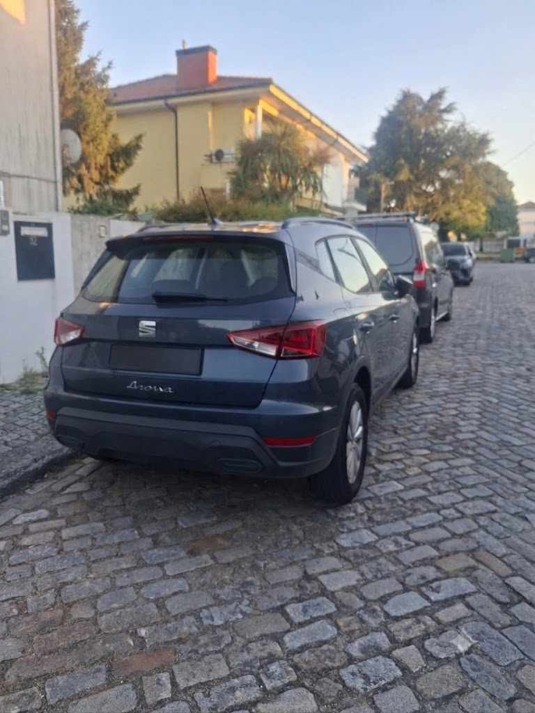 seat-arona-1-0-ecotsi-2025-gasolina-999cc