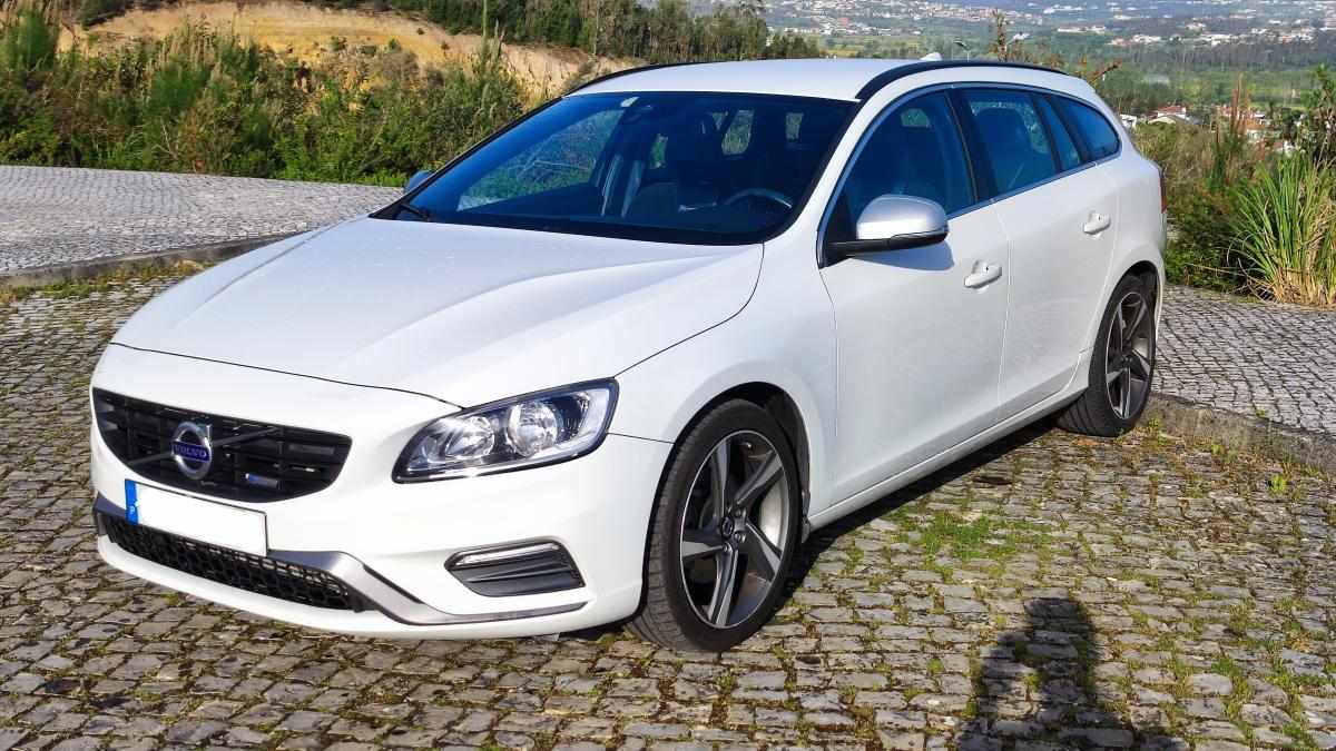 volvo-v60-1-6-d2-2014-diesel-1560cc