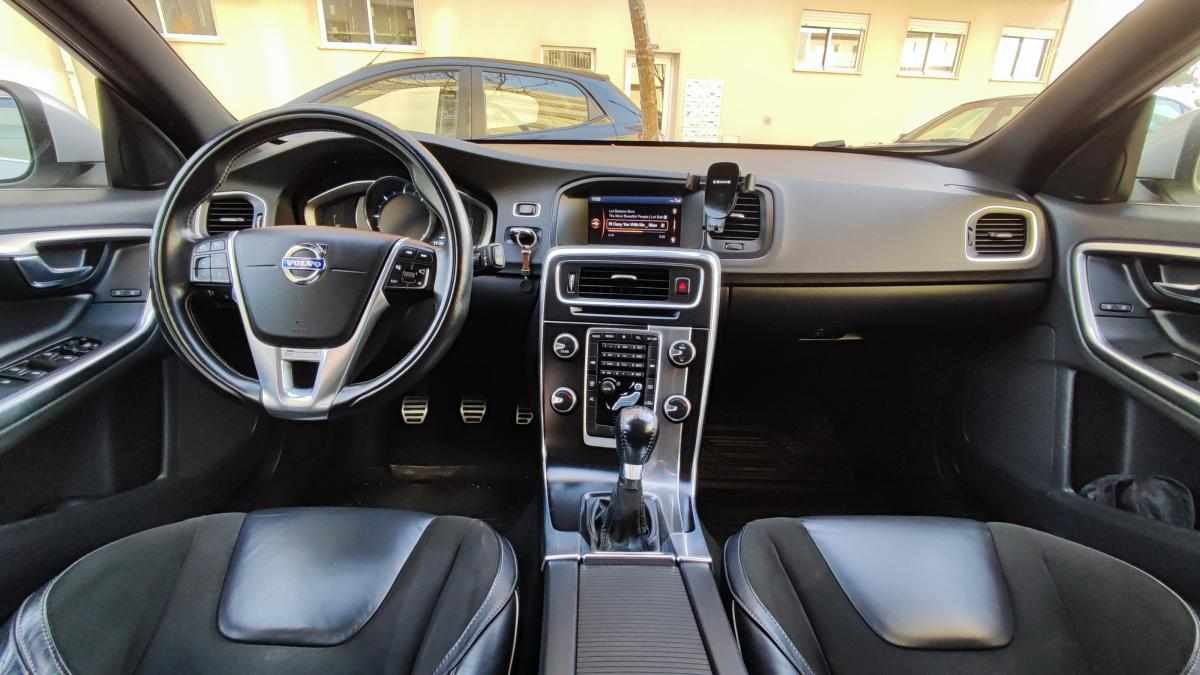 volvo-v60-1-6-d2-2014-diesel-1560cc