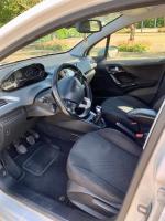 peugeot-208-1-6-hdi-2015-diesel-1600cc
