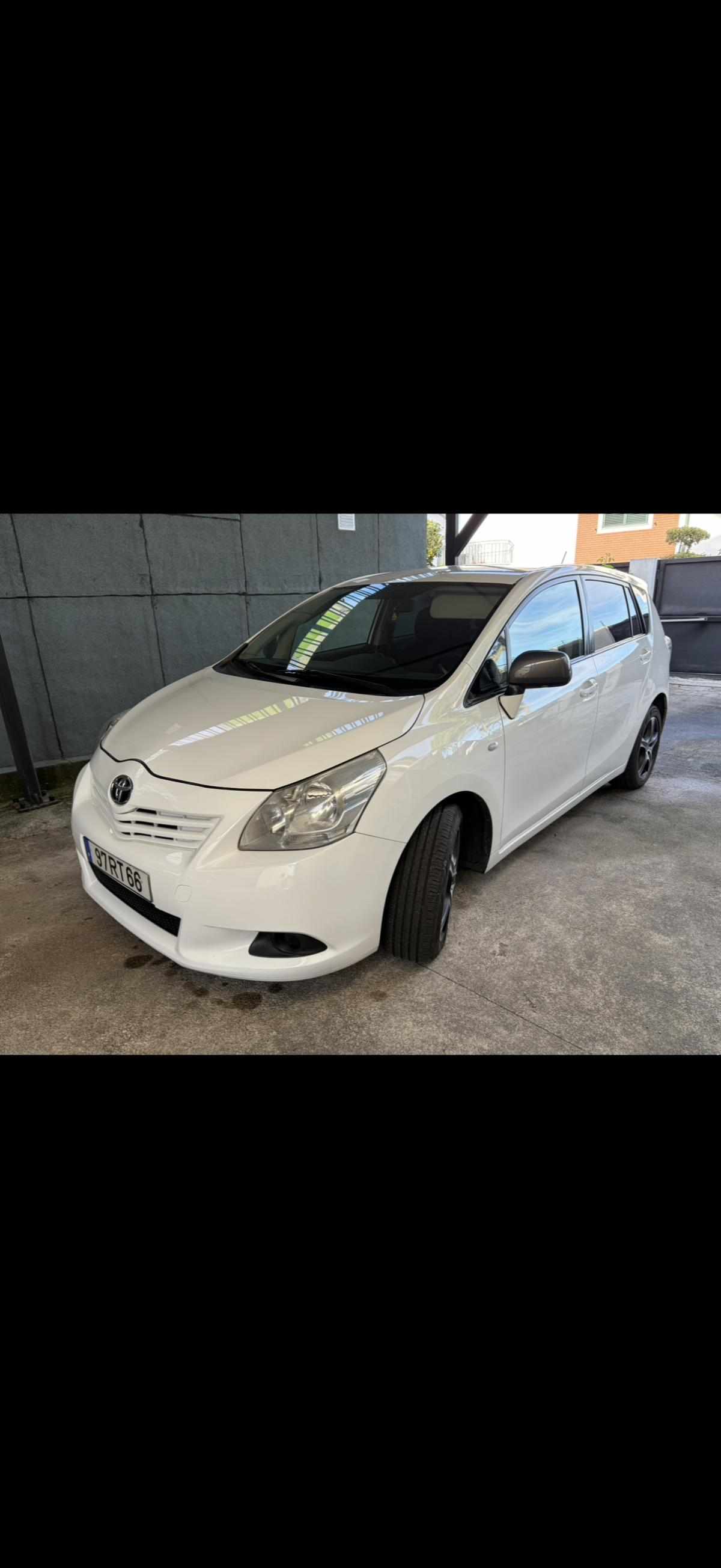 toyota-verso-2-0-d-4d-2011-diesel-1998cc