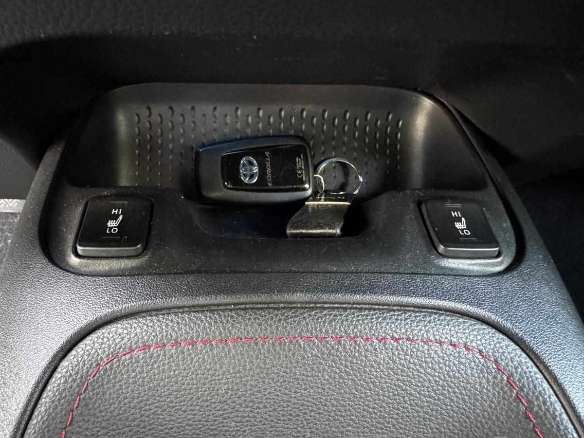 toyota-corolla-hybrid-1-8-vvt-i-2020-gasolina-1798cc