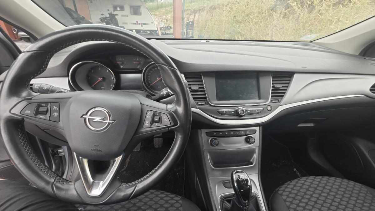 opel-astra-1-6-cdti-2017-diesel-1598cc