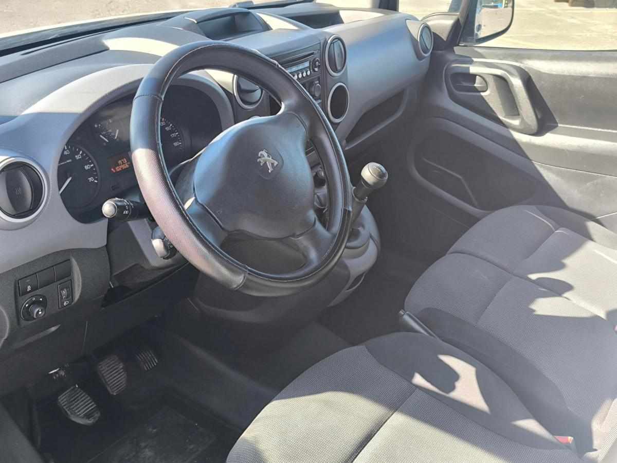 peugeot-partner-1-6-75cv-2018-diesel-1560cc
