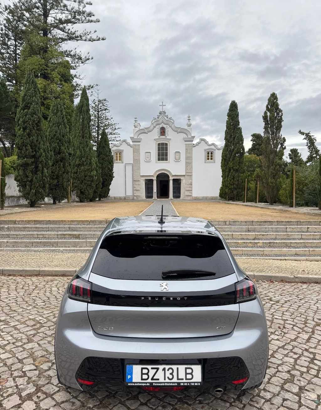 peugeot-208-2023-gasolina-1199cc