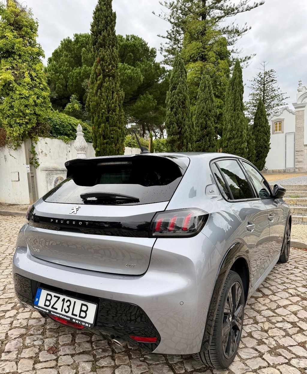 peugeot-208-2023-gasolina-1199cc