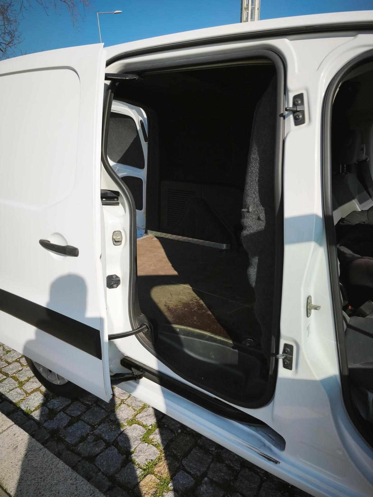 citroen-berlingo-1-6-hdi-2015-diesel-1560cc