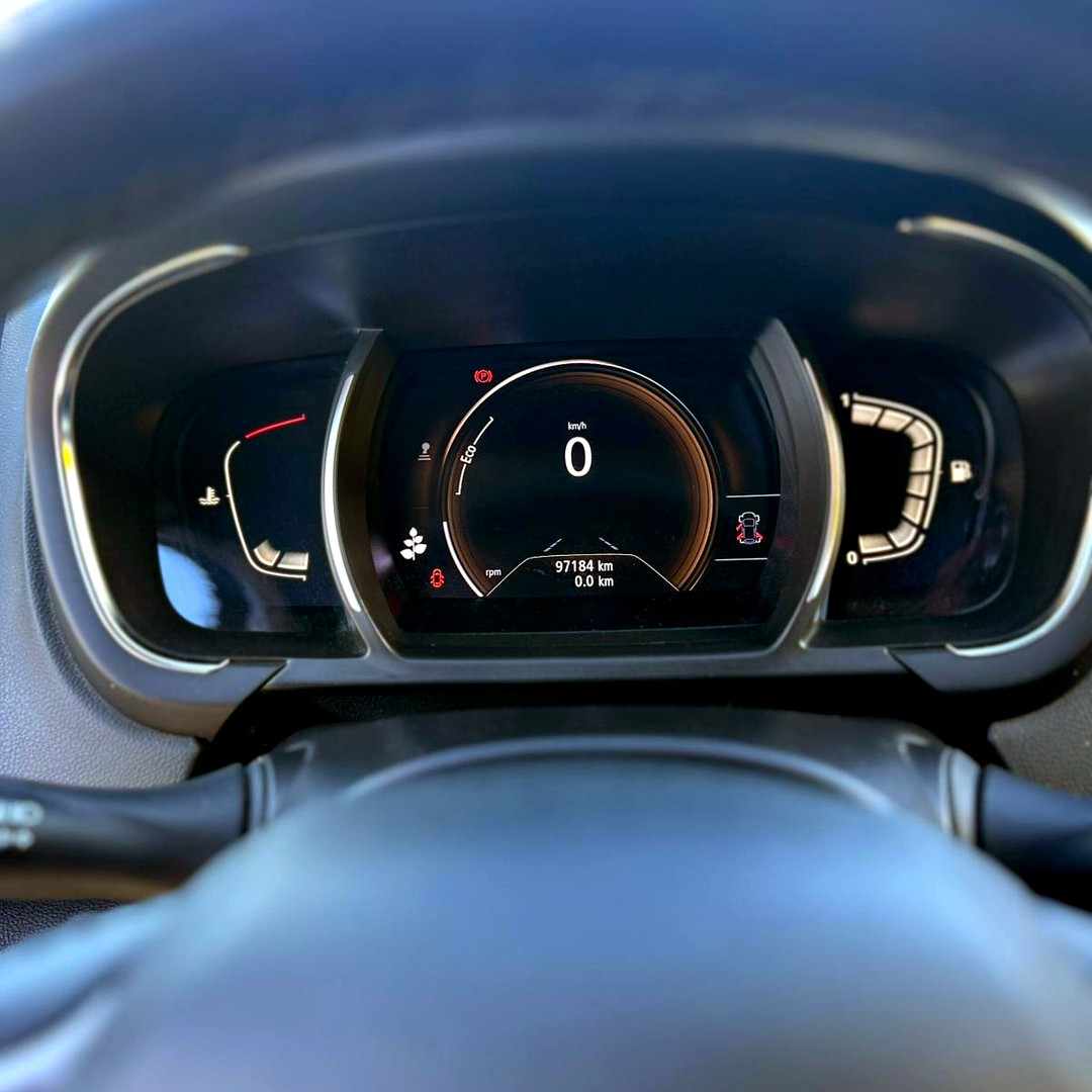 renault-scenic-1-7-blue-dci-2019-diesel-1749cc