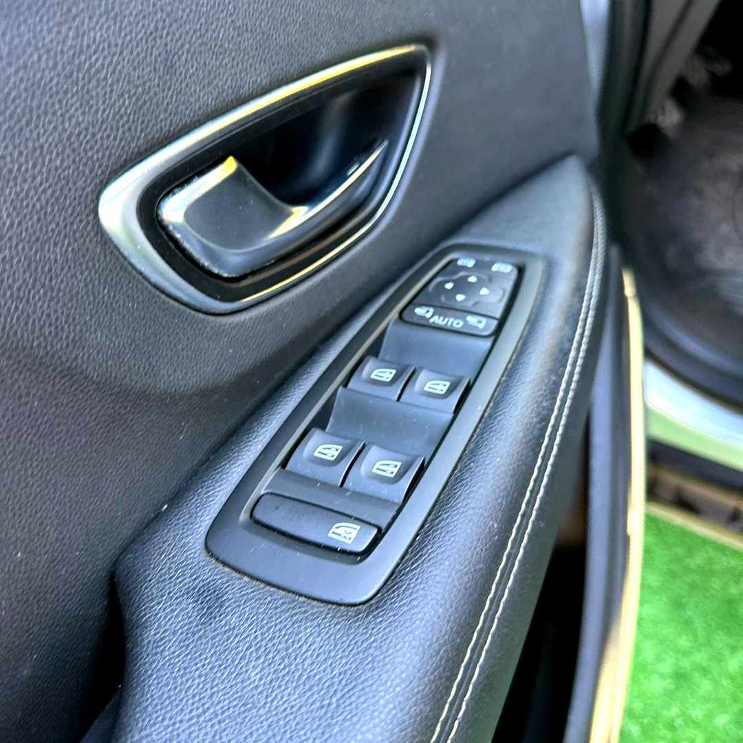 renault-scenic-1-7-blue-dci-2019-diesel-1749cc