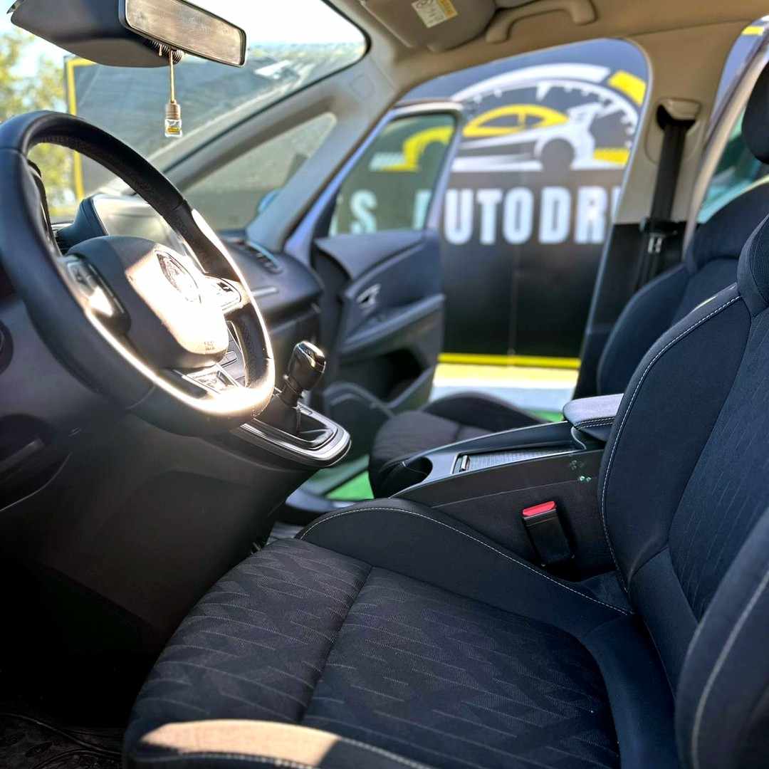 renault-scenic-1-7-blue-dci-2019-diesel-1749cc