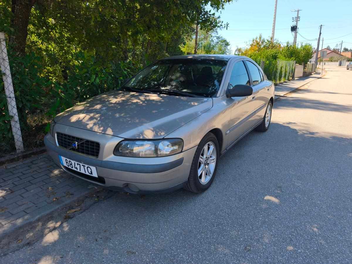 volvo-s60-2-4-d5-2002-diesel-2401cc