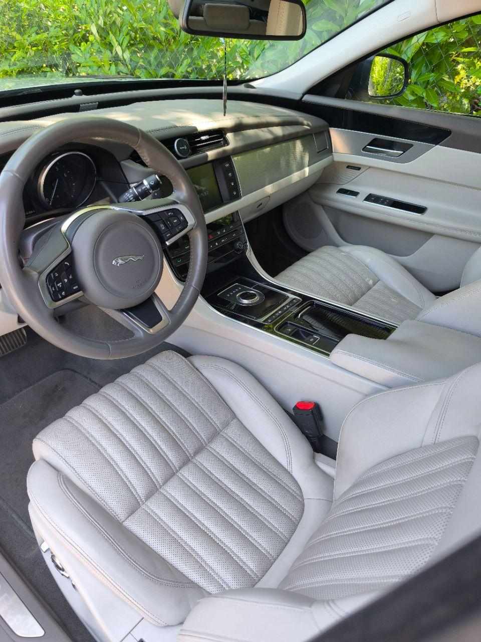 jaguar-xf-25t-2017-gasolina-1997cc