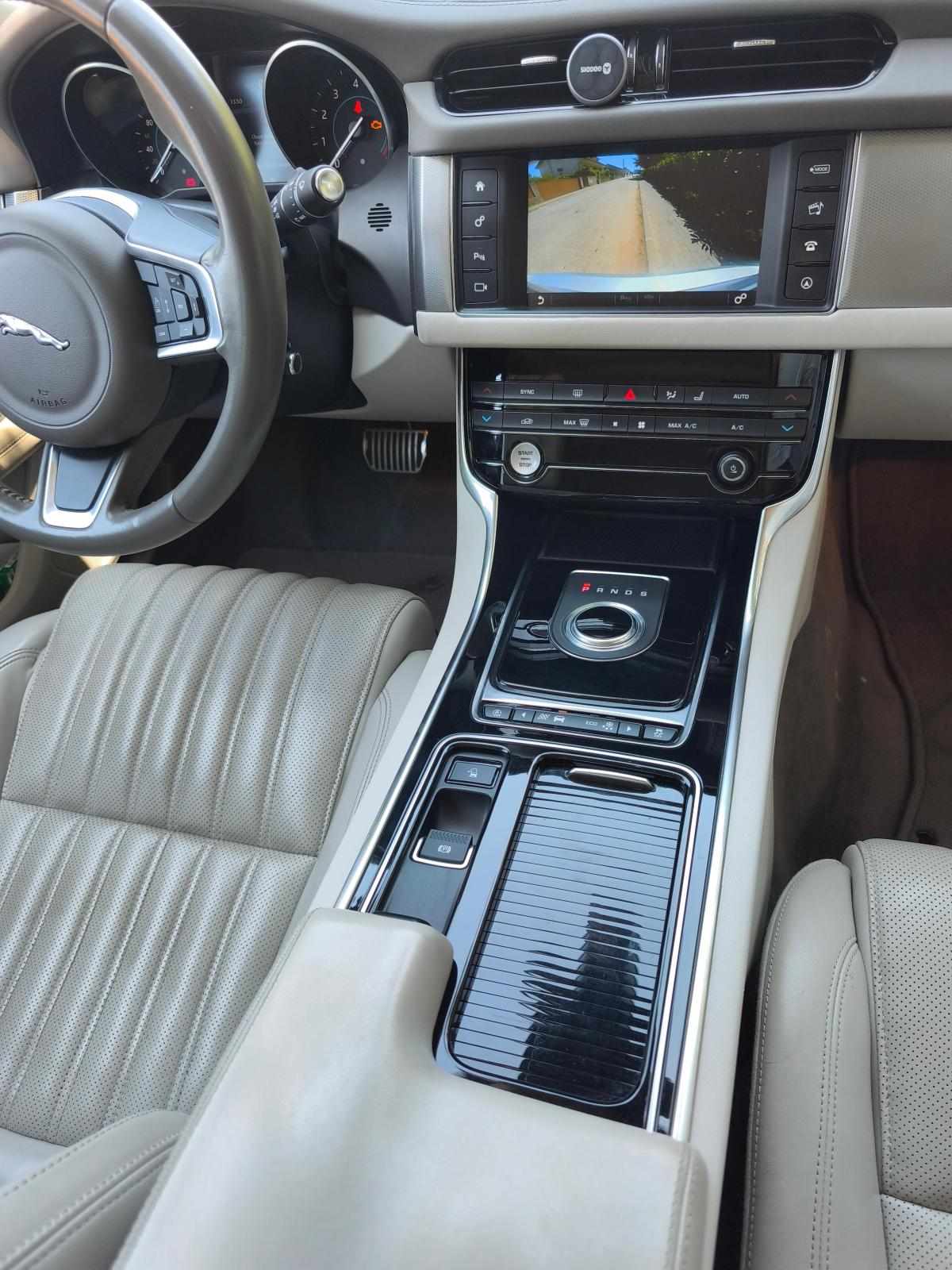 jaguar-xf-25t-2017-gasolina-1997cc