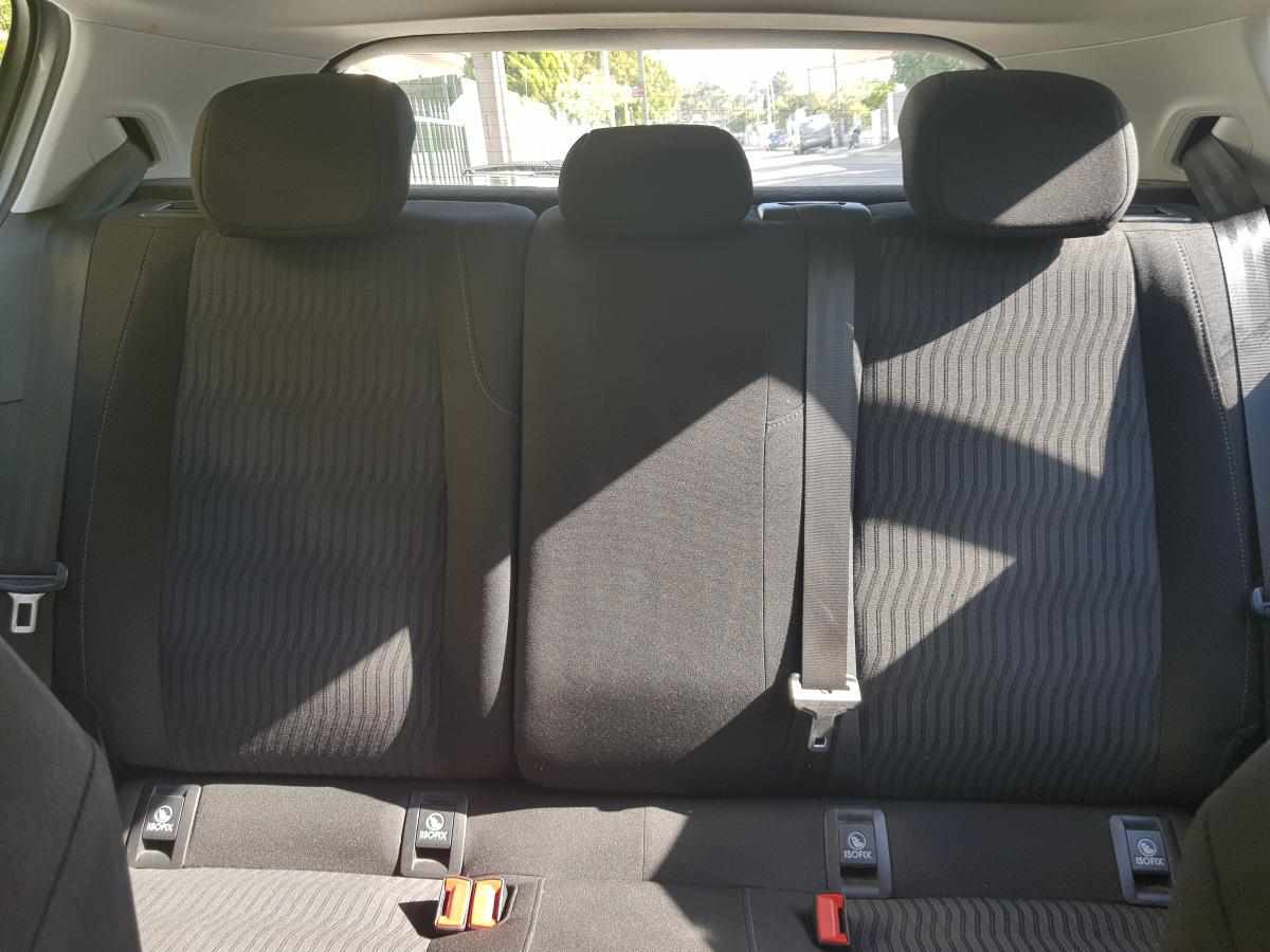 peugeot-308-1-6-e-hdi-fap-2014-diesel-1560cc