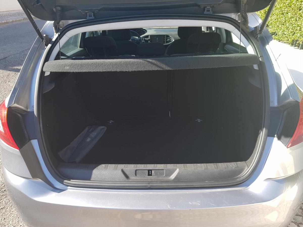peugeot-308-1-6-e-hdi-fap-2014-diesel-1560cc