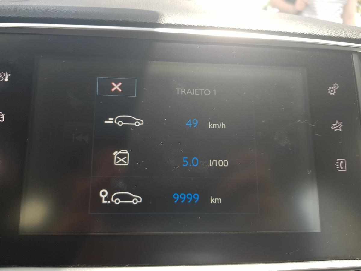 peugeot-308-1-6-e-hdi-fap-2014-diesel-1560cc