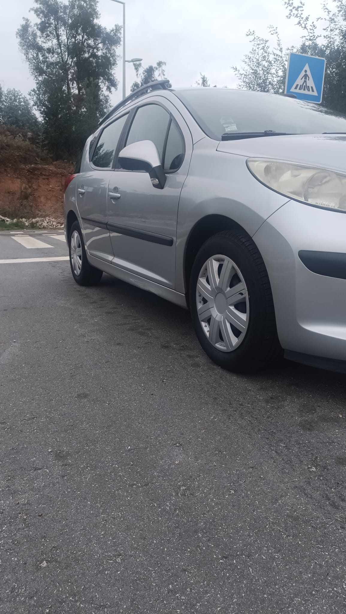 peugeot-207-1-4-vti-2007-gasolina-1397cc