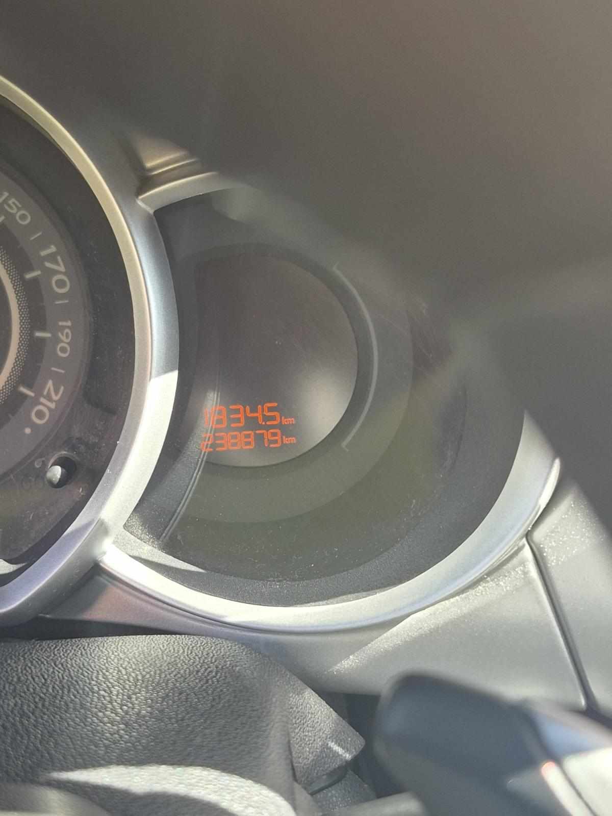 citroen-c3-1-4-hdi-2012-diesel-1399cc