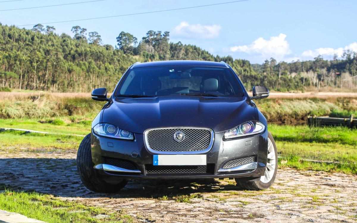 jaguar-xf-2-2-tdi4-2014-diesel-2179cc