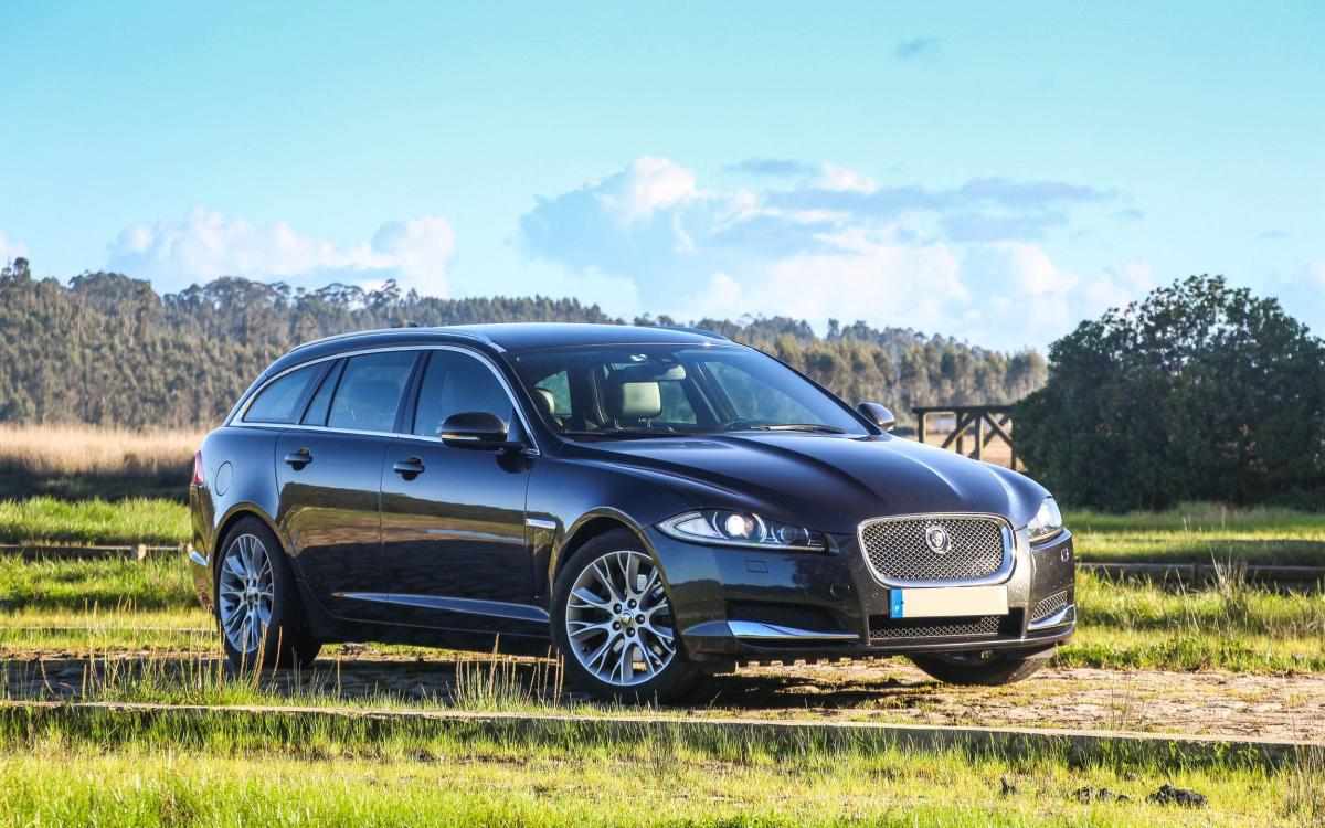 jaguar-xf-2-2-tdi4-2014-diesel-2179cc