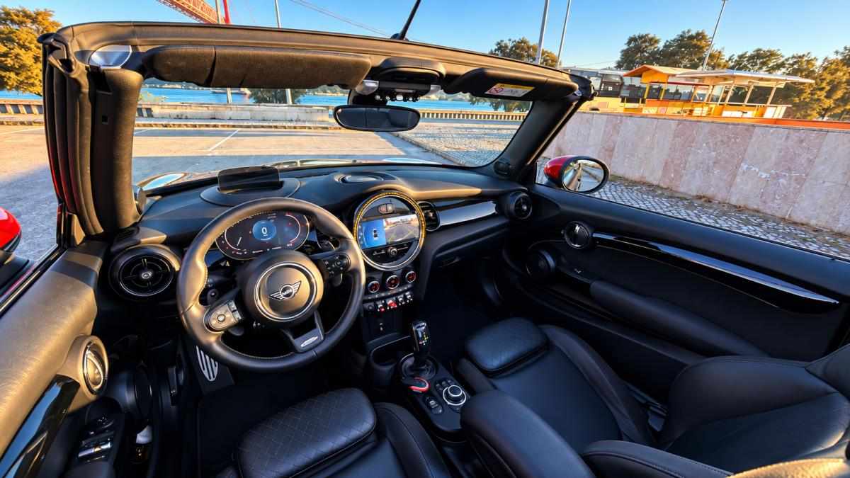 mini-john-cooper-works-cabrio-231cv-nac-2022-gasolina-1998cc