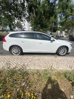 volvo-v60-1-6-d2-2015-diesel-1560cc