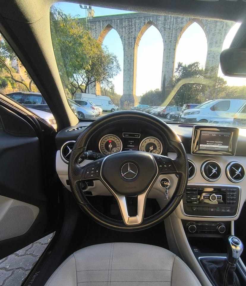 mercedes-benz-classe-a-a-180-2013-gasolina-1595cc