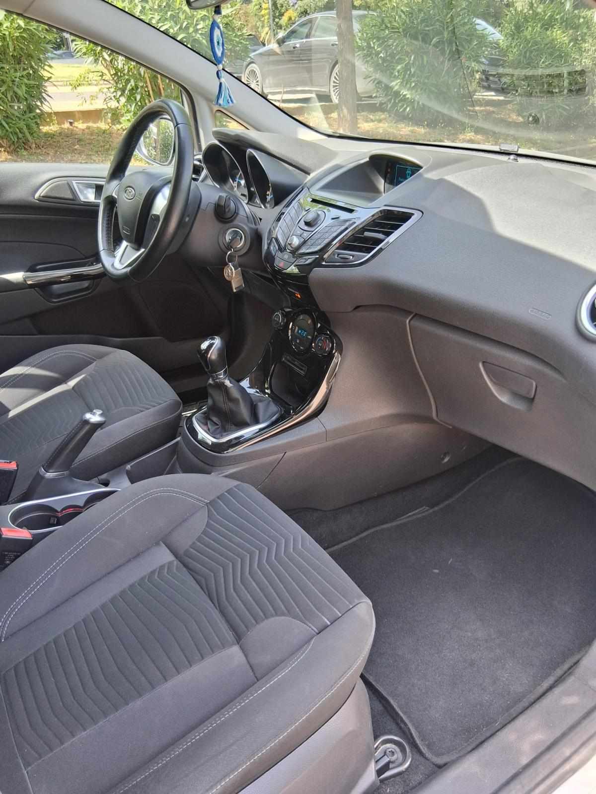 ford-fiesta-1-5-tdci-2015-diesel-1499cc
