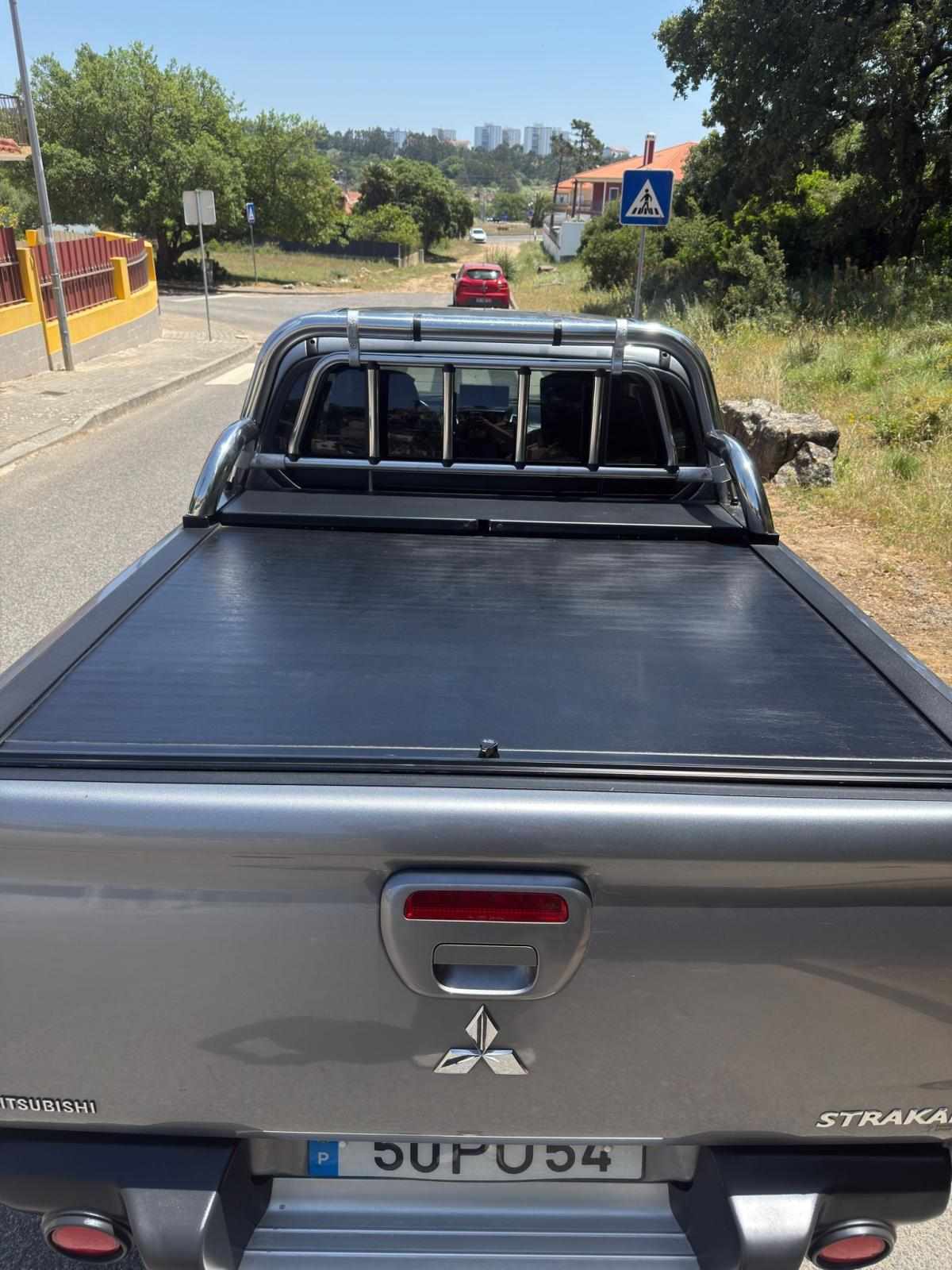 mitsubishi-l200-2-5-di-d-4wd-2015-diesel-2477cc