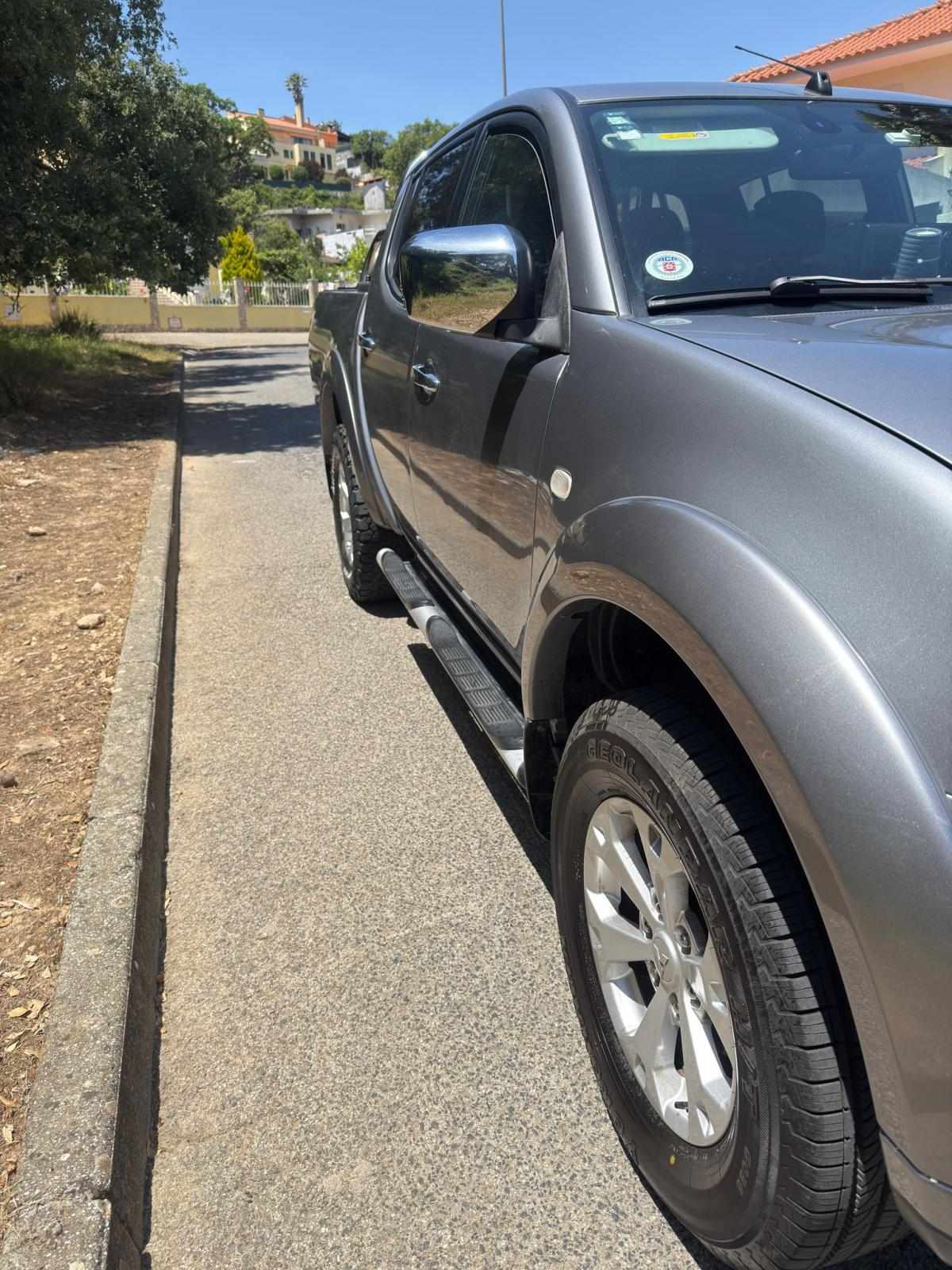 mitsubishi-l200-2-5-di-d-4wd-2015-diesel-2477cc