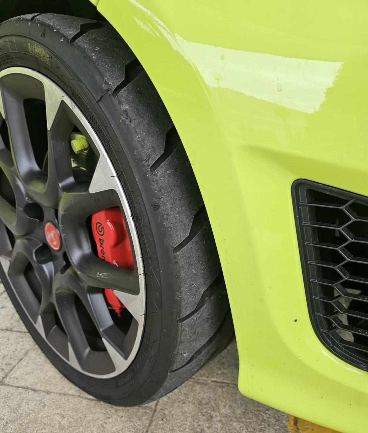 abarth-500-595-competizione-1-4-t-jet-2019-gasolina-1368cc