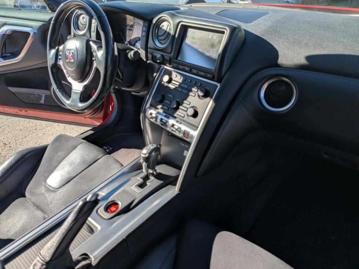 nissan-gt-r-3-8-485cv-2010-gasolina-3799cc